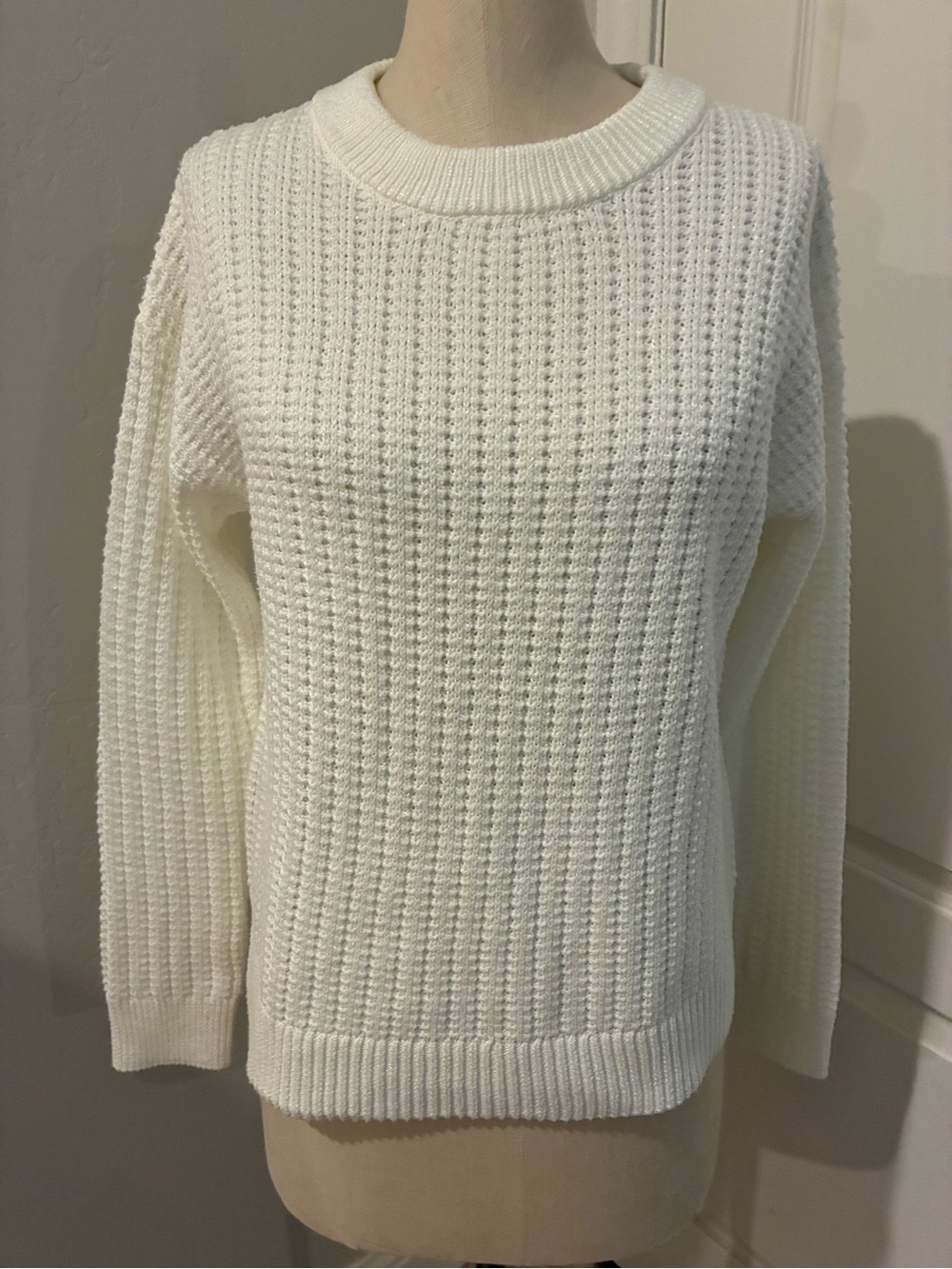 Time and Tru Cream Textured Crewneck Sweater